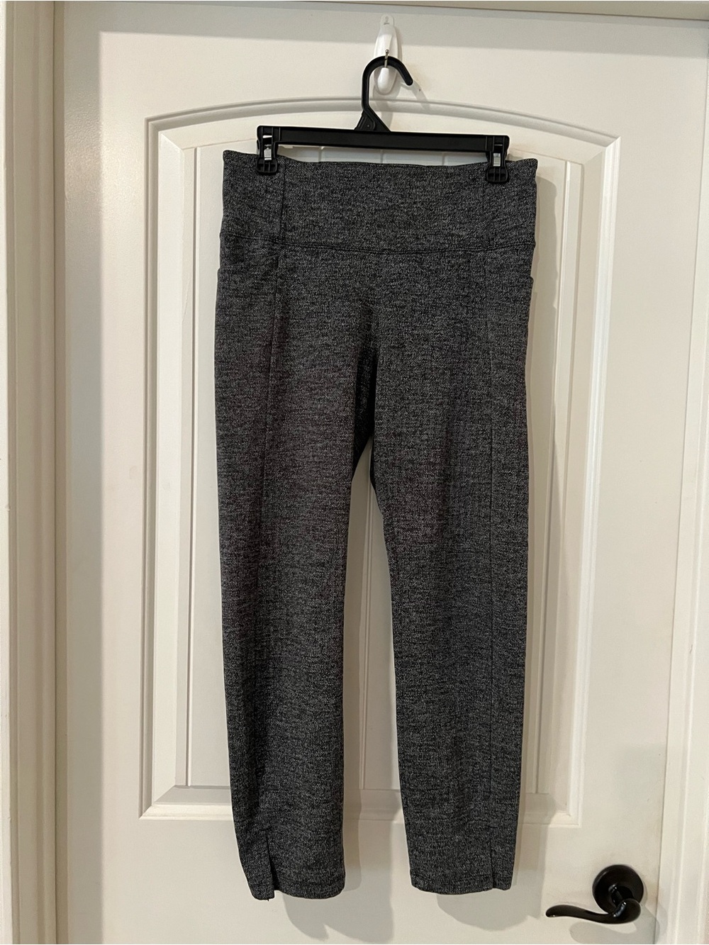 Athleta Black & White Herringbone Active Leggings